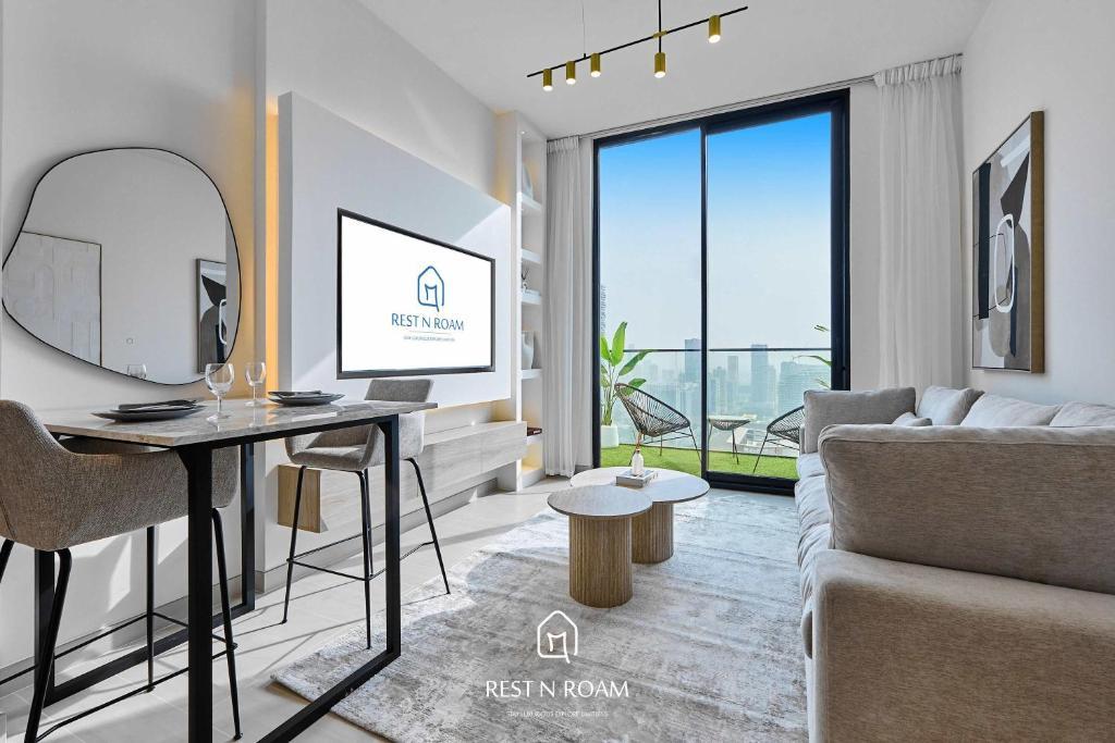 Luxury 1B - CityView Near Parks and Mall JVC