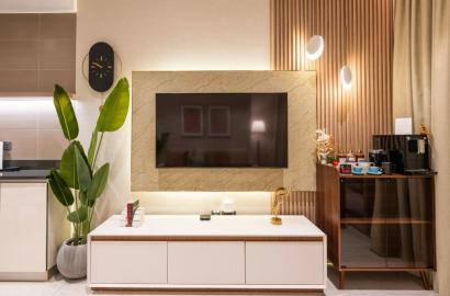 Modern 1 bedroom with Direct Marina Access